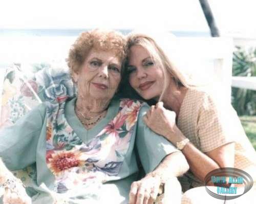 Deanna Lund with her mother Phyllis Lund