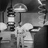 Richard Basehart in Voyage to the Bottom of the Sea