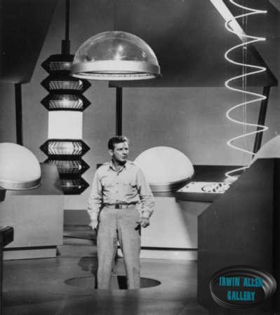 Richard Basehart in Voyage to the Bottom of the Sea