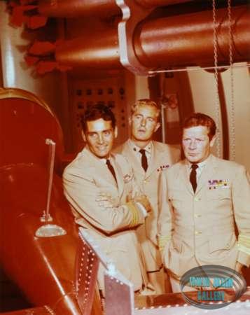 David Hedison, Robert Dowdell and Richard Basehart in Voyage to the Bottom of the Sea