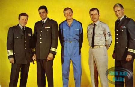 Richard Basehart, David Hedison, Allan Hunt, Terry Becker and Robert Dowdell
