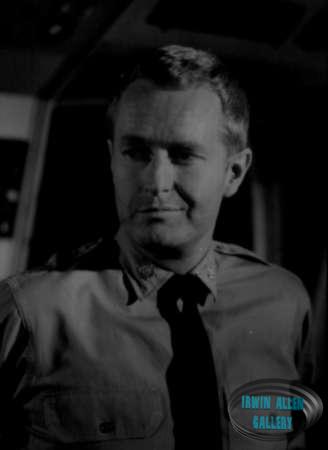 Robert Dowdell in Voyage to the Bottom of the Sea