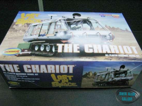 Moebius Chariot Box
