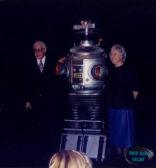 Robot, Dick Tufeld and his wife