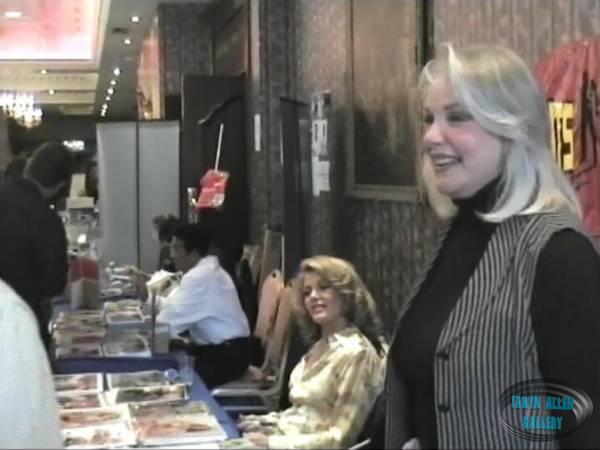 Don, Deanna and Heather at their tables