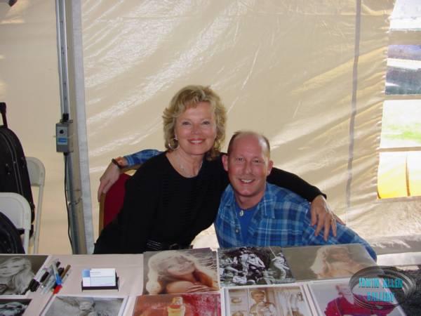 Marta Kristen and Simon