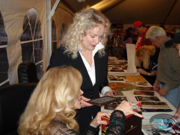 Deanna and Heather opening Giants DVD box set