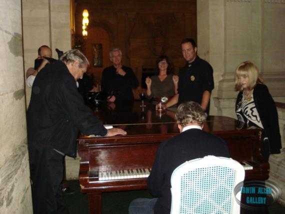 Allan Hunt gives an impromptu piano performance