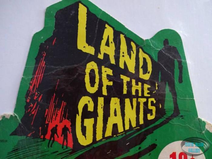 Land of the Giants Candy Display Box Lid