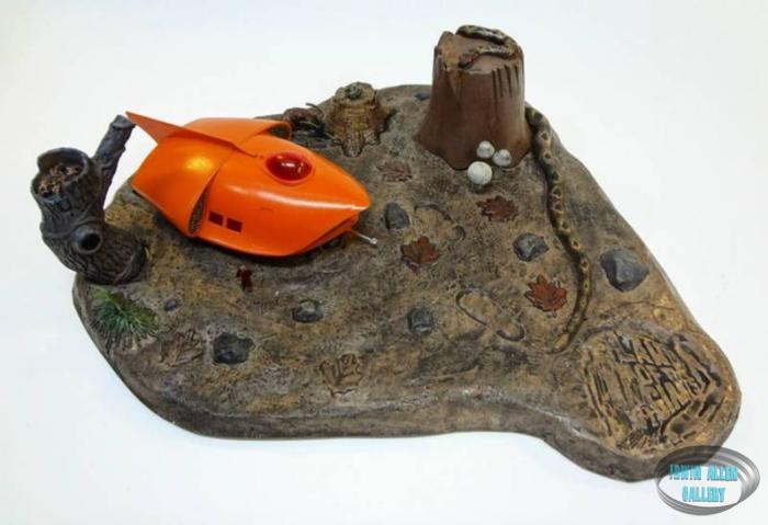 Land of the Giants Spindrift Crash Site Diorama Kit