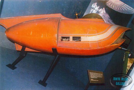 Spindrift Hero Miniature Museum Display