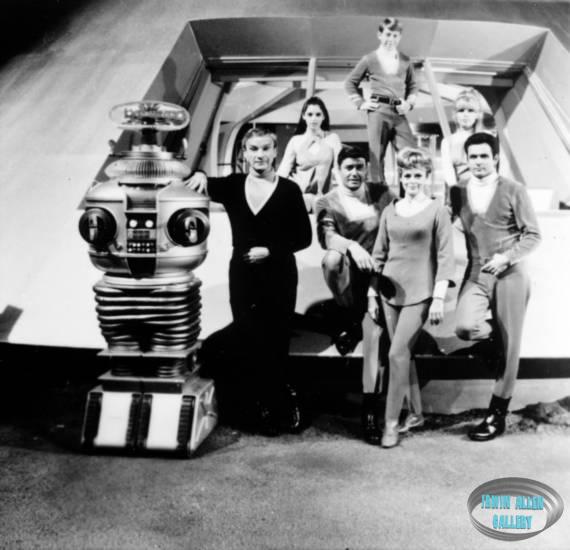 Cast Photo on Jupiter 2
