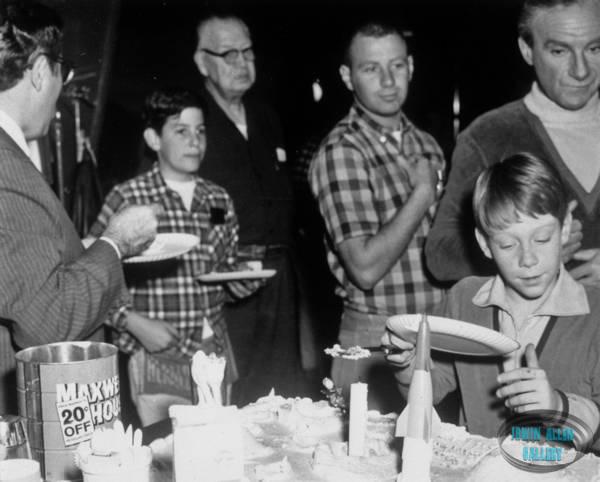 Irwin and crew enjoying Billy's birthday cake