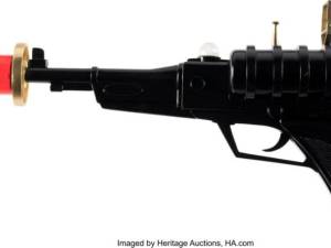 Icons Prop Replica Laser Pistol 2