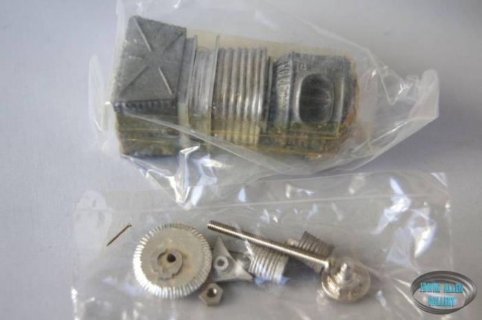 Lost in Space 1/25 Metal Robot Kit
