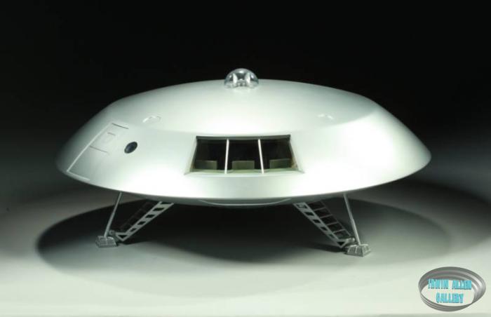 Prefinished Metal Jupiter 2 Model