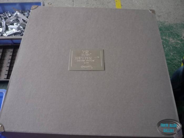 Prefinished Metal Jupiter 2 Presentation Box
