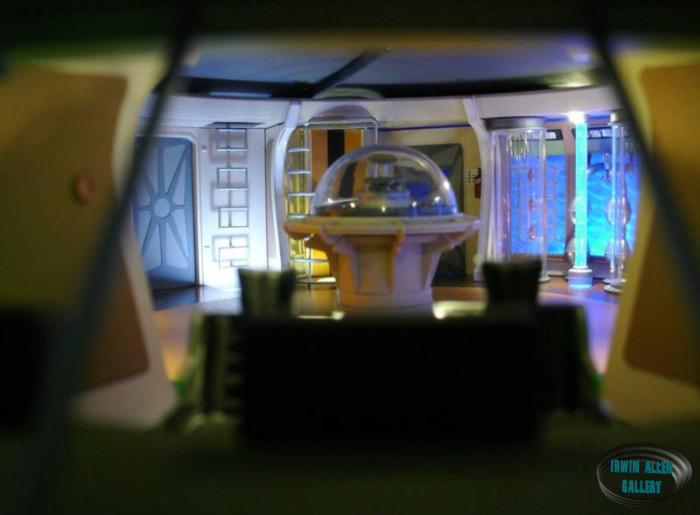Lighting for Moebius Jupiter 2 Model