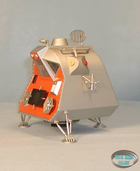 Moebius Space Pod