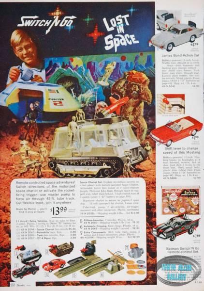 Lost In Space Switch 'N Go Playset Advert