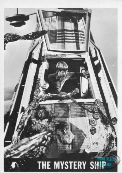 Lost in Space Topps #41