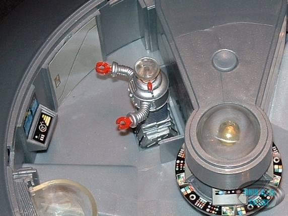 Trendmasters Jupiter II Interior