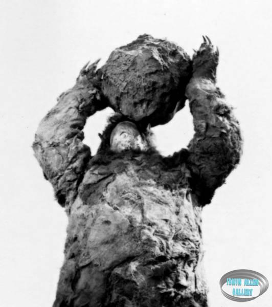 Dawson Palmer as the Cyclops throwing boulder