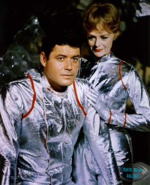 Guy Williams and June Lockhart