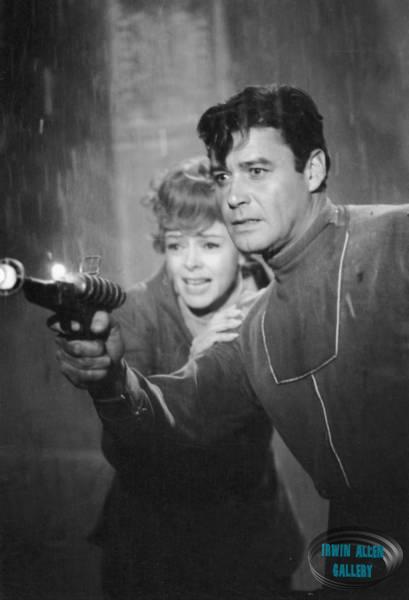 June Lockhart and Guy Williams