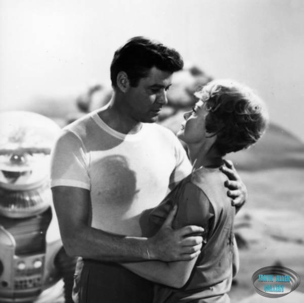 Guy Williams and June Lockhart