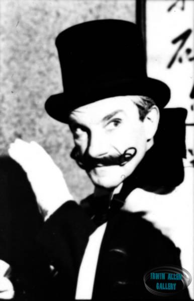 Jonathan Harris in The Galaxy Gift