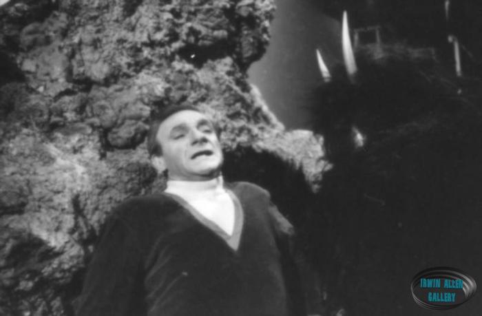 Jonathan Harris meets a monster in The Keeper