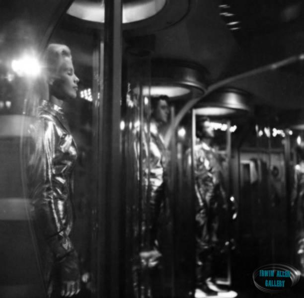 Marta, Guy and Mark in the freezing tubes