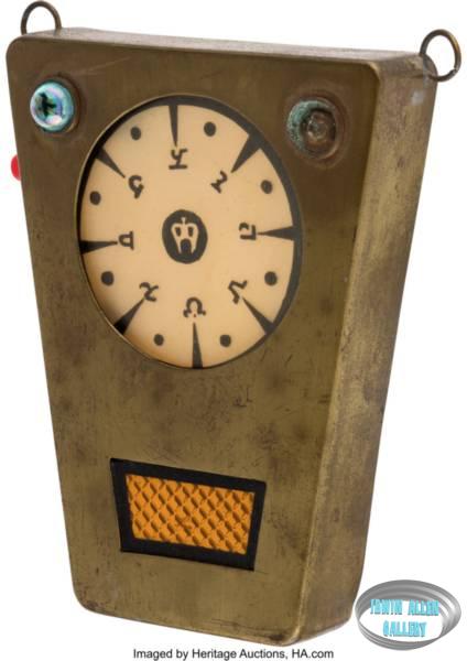 Alien Amulet Device