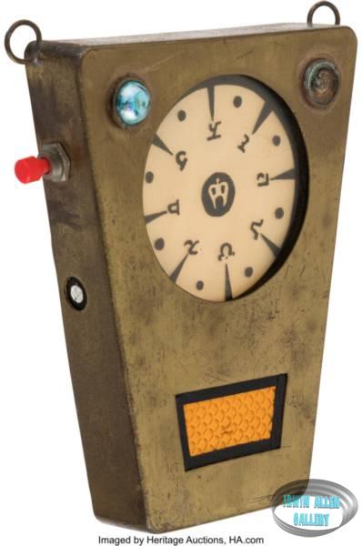 Alien Amulet Device