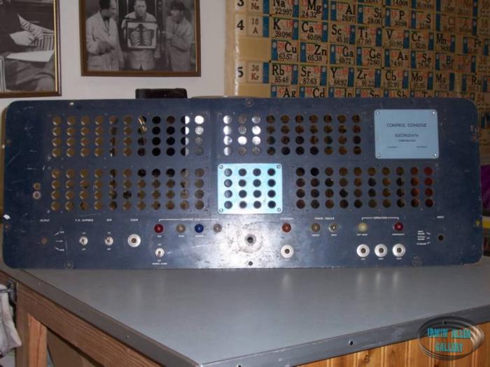 B205 Front Faceplate Panel