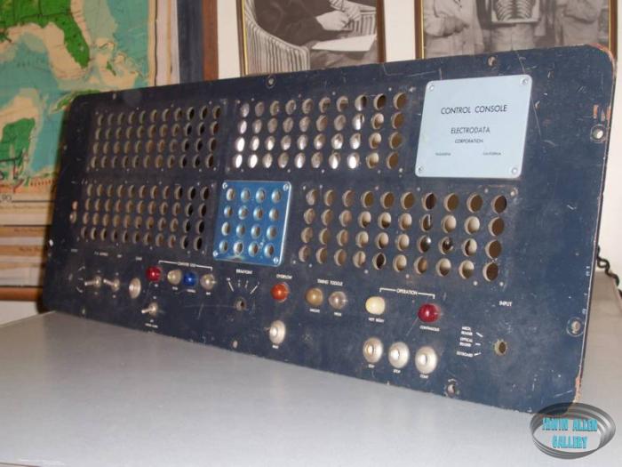 B205 Front Faceplate Panel