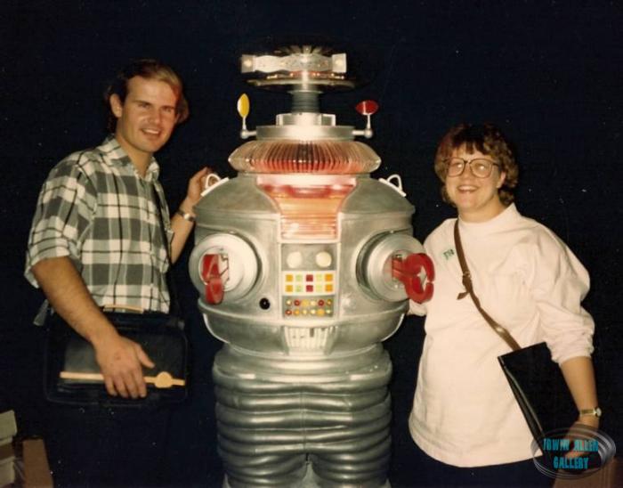 Lost in Space Robot