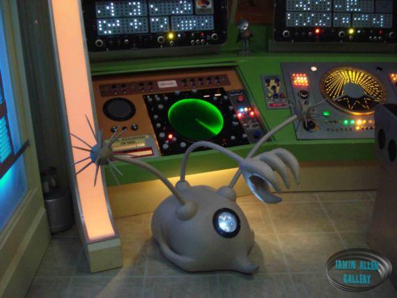 Tauron Crab Robot with Headlight Eye Switched On