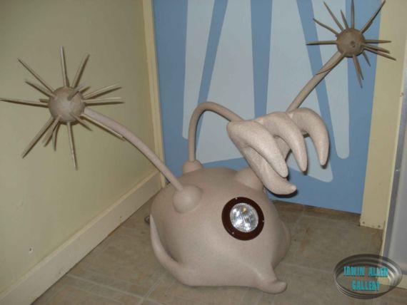Tauron Crab Robot Materialized Inside Hatch