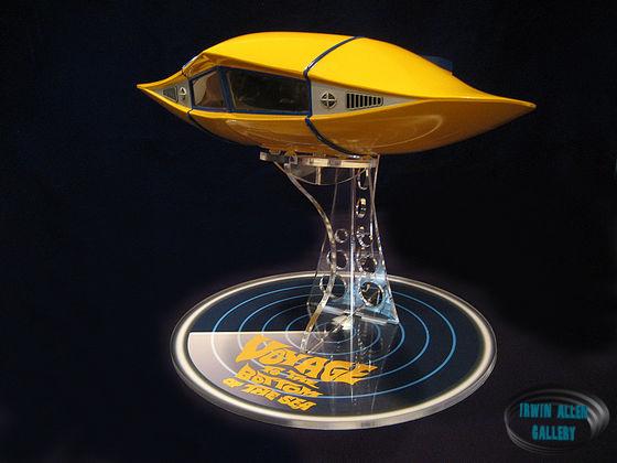 Moebius Models Flying Sub Custom Stand