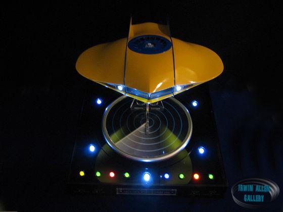 Moebius Flying Sub with Custom Base and Stand