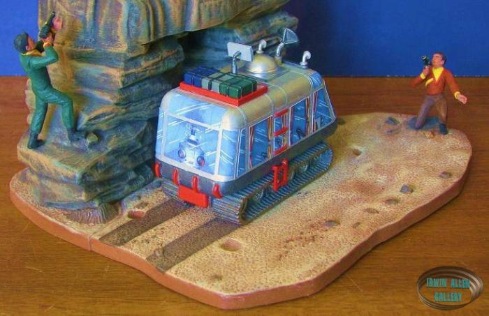 Polar Lights Cyclops and Chariot Model Build