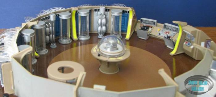 Polar Lights Jupiter 2 Interior