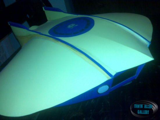 Paper model build of the Flying Sub