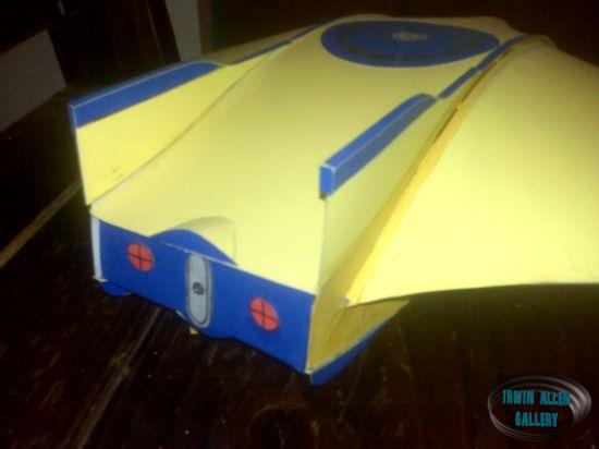 Paper model build of the Flying Sub