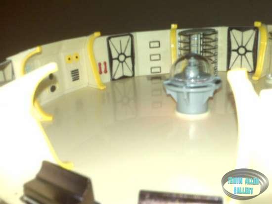Polar Lights Jupiter II Interior