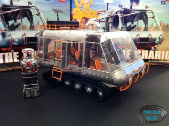 Moebius Models Chariot Build with Robot