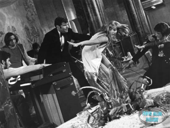 Bob Hastings and Carol Lynley