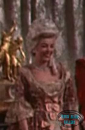 Marie Antoinette Courtier